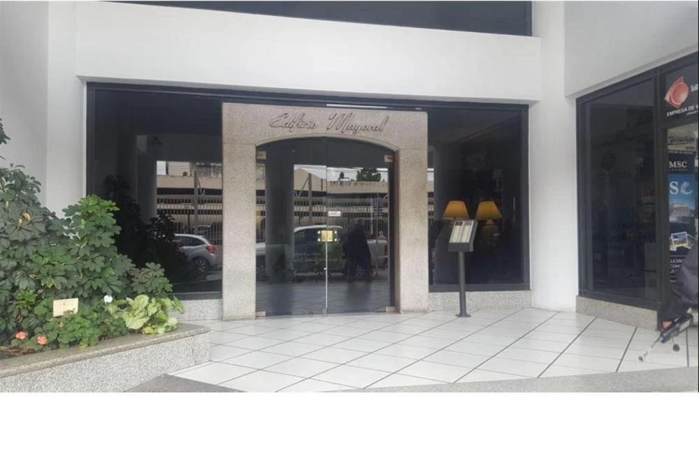 Hermoso Departamento Centrico Con Cochera * Salta